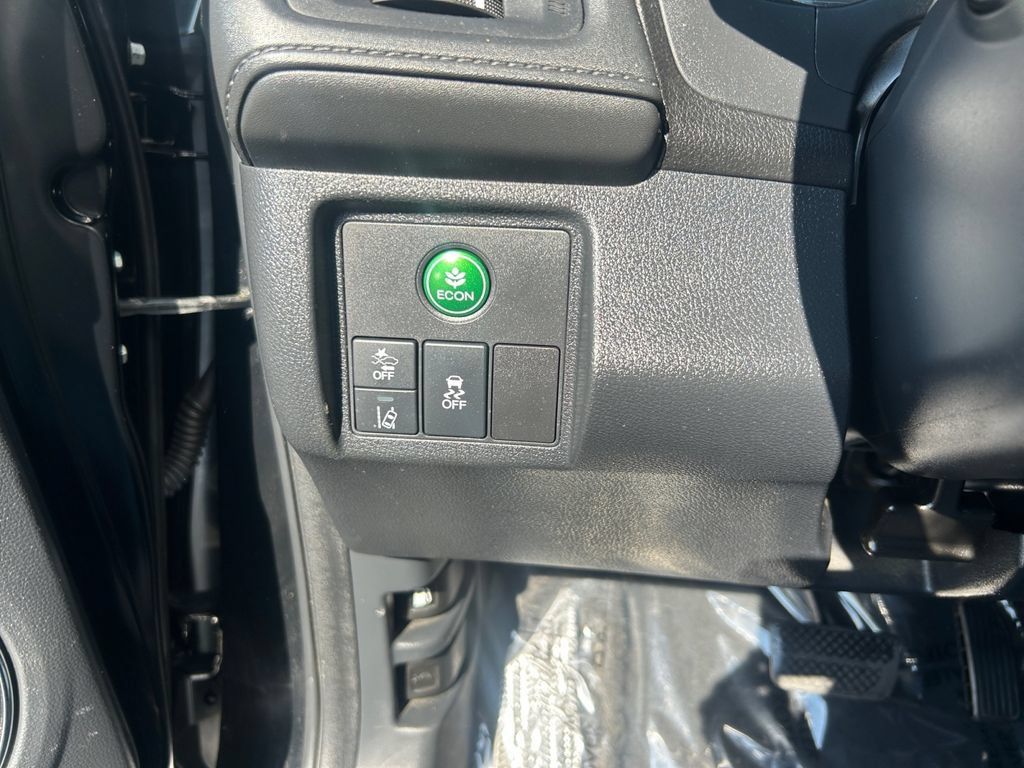 Used 2021 Honda HR-V EX image 19