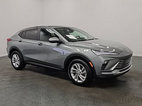 New 2025 Buick Envista Preferred w/ Convenience I Package image 2