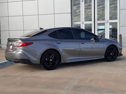 Used 2025 Toyota Camry LE image 56