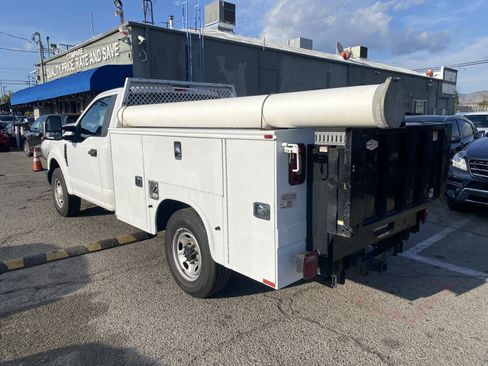 Used 2018 Ford F250 XL image 11