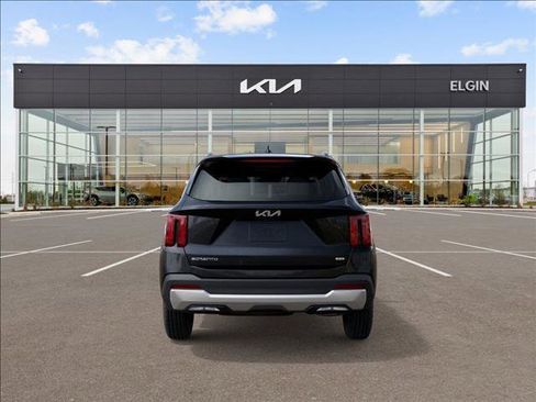 New 2026 Kia Sorento S w/ S Panoramic Sunroof Package image 5
