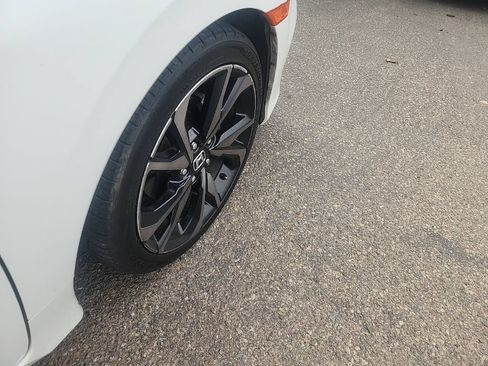 Used 2020 Honda Civic Sport image 16
