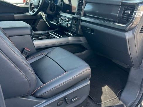 New 2026 Ford F250 Lariat w/ Black Appearance Package image 16