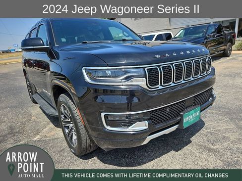 Used 2024 Jeep Wagoneer Series II w/ Flexible Seating Group RWD image 2