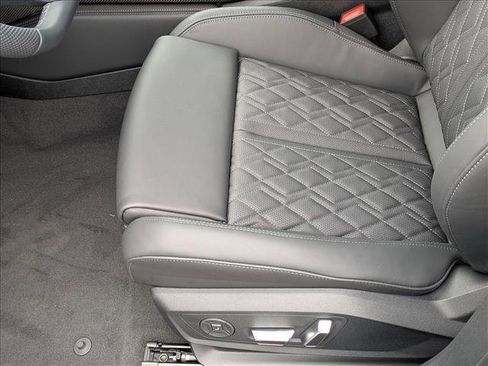 New 2026 Audi A6 Prestige image 4