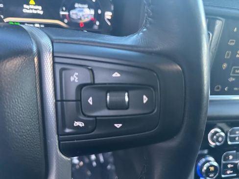 Used 2024 GMC Yukon XL Denali w/ Denali Reserve Package image 15