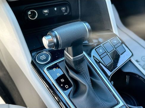 Certified 2023 Kia Sportage EX FWD image 17