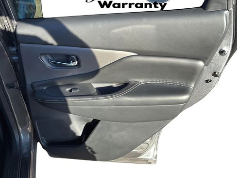 Used 2024 Nissan Murano SL AWD/4WD image 17