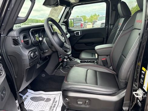 New 2026 Jeep Gladiator Rubicon AWD/4WD image 8