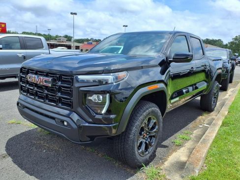 New 2025 GMC Canyon Elevation w/ Convenience Package image 3