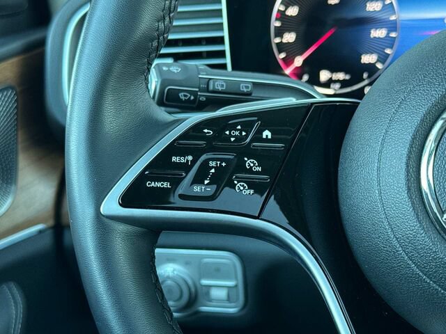 Certified 2025 Mercedes-Benz GLE 350 4MATIC image 29