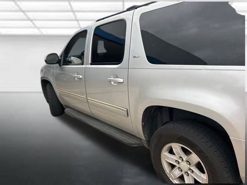 Used 2013 GMC Yukon XL SLT w/ SLT-2 Equipment Package image 3