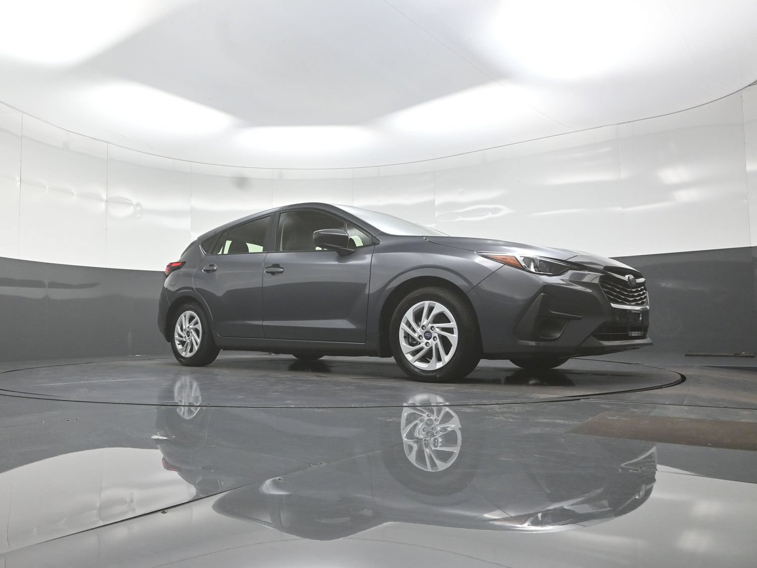 Used 2024 Subaru Impreza 2.0i AWD/4WD image 9