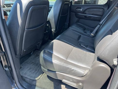 Used 2012 GMC Yukon XL Denali AWD/4WD image 28