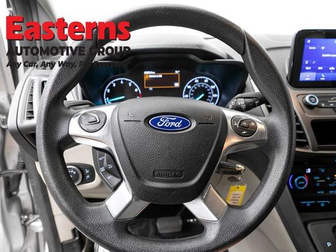 Used 2022 Ford Transit Connect XLT FWD image 10