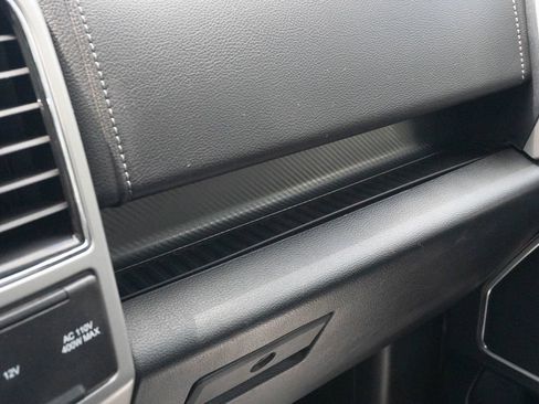 Used 2019 Ford F150 Lariat AWD/4WD image 36