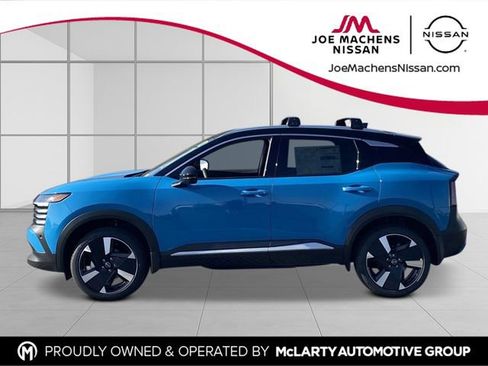 New 2026 Nissan Kicks SR FWD image 3