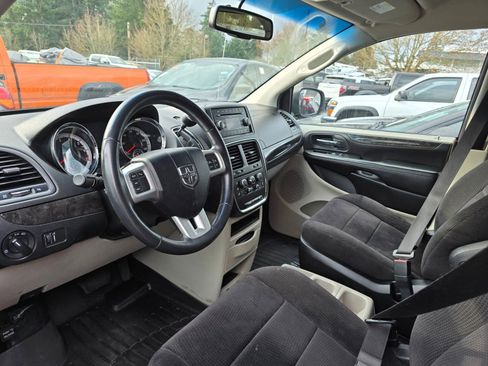 Used 2014 Dodge Grand Caravan SE w/ Quick Order Package 29E SE image 14