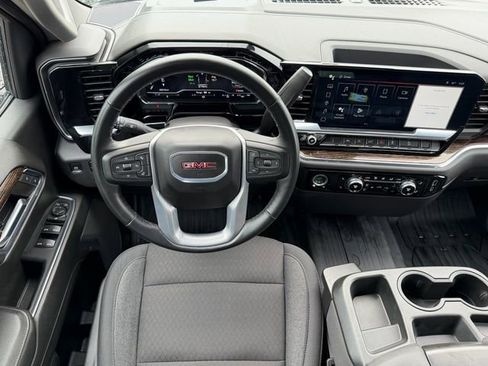 Certified 2024 GMC Sierra 1500 Elevation AWD/4WD image 18