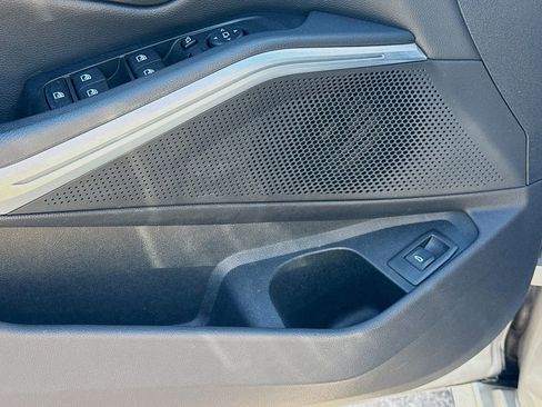 Used 2019 BMW 330i Sedan w/ Premium Package RWD image 23