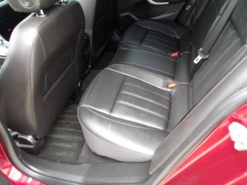 Used 2016 Buick Regal FWD image 17