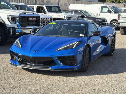Used 2024 Chevrolet Corvette Stingray Convertible w/ Z51 Performance Package RWD image 3