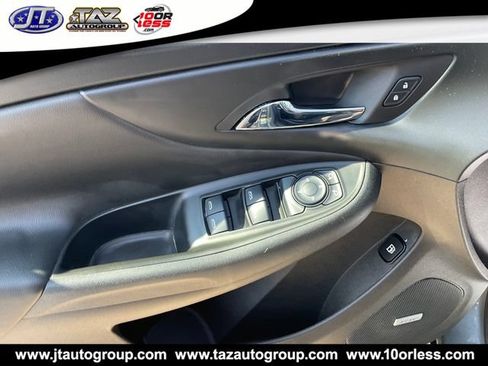 Used 2017 Chevrolet Volt Premier w/ Driver Confidence II Package FWD image 12