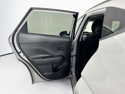 Used 2024 Hyundai Kona SEL FWD image 27