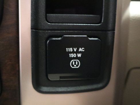 Used 2017 RAM 3500 Laramie Longhorn w/ Cold Weather Group AWD/4WD image 41