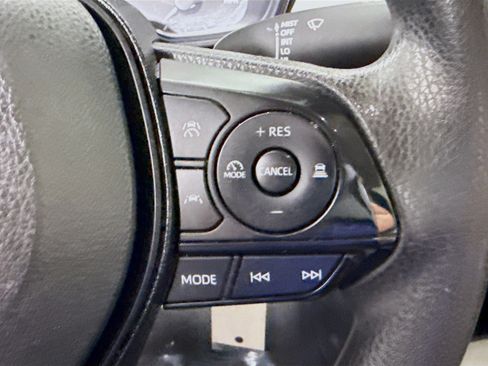 Used 2024 Toyota Corolla LE image 15