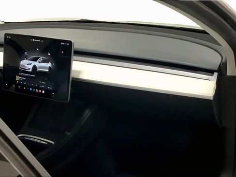 Used 2023 Tesla Model 3 Performance AWD/4WD image 18