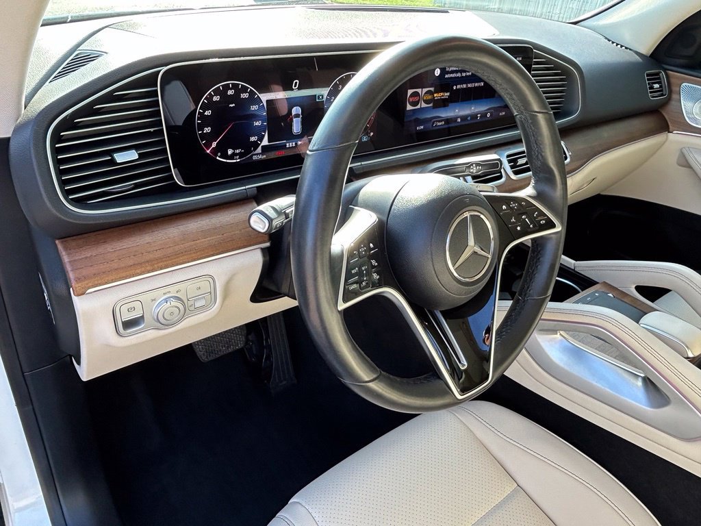 Used 2024 Mercedes-Benz GLE 450 4MATIC image 17