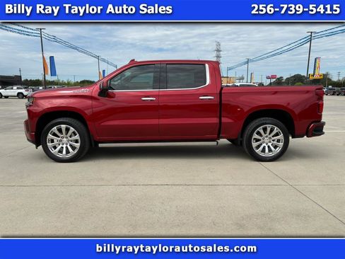 Used 2022 Chevrolet Silverado 1500 High Country w/ Technology Package AWD/4WD image 1