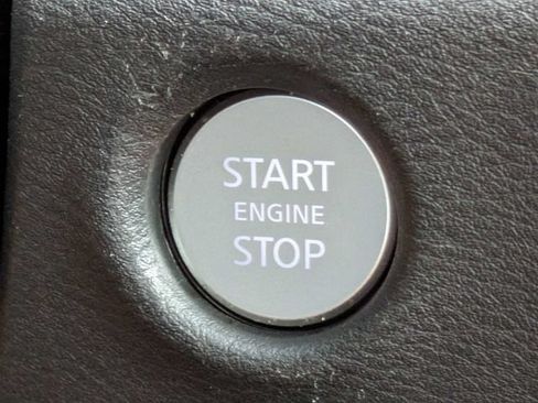 Used 2022 Nissan Frontier Pro-X RWD image 31