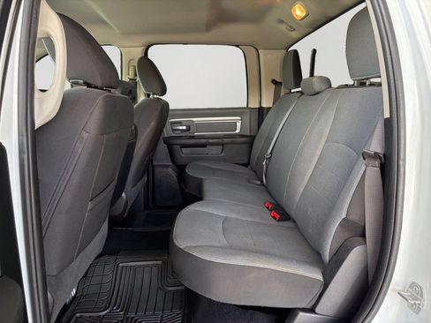 Used 2021 RAM 1500 Classic SLT RWD image 15