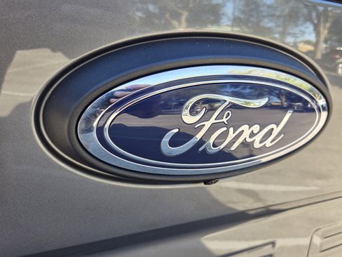 Used 2024 Ford Ranger Lariat w/ FX4 Off-Road Package AWD/4WD image 19