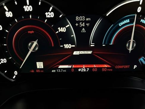 Used 2018 BMW 530e 530e iPerformance image 28