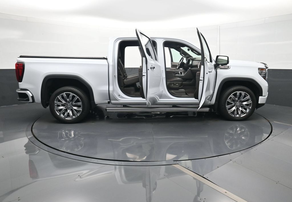 Used 2026 GMC Sierra 1500 Denali w/ Denali Reserve Package AWD/4WD image 34