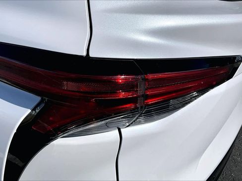 Certified 2026 Toyota Sienna Limited image 27