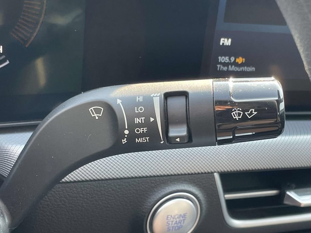 Certified 2024 Hyundai Sonata SEL AWD/4WD image 13