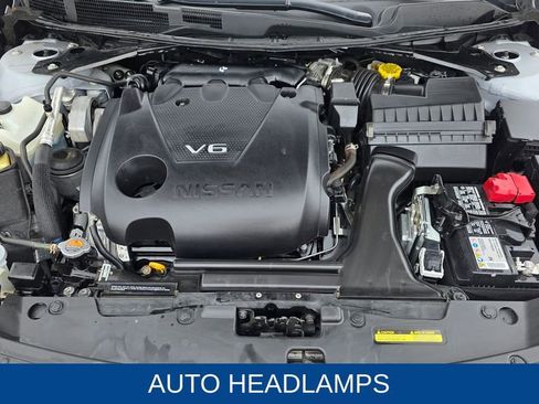 Used 2023 Nissan Maxima SV w/ Floor Mat Group image 12