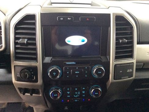 Used 2021 Ford F350 Lariat w/ Chrome Package image 15