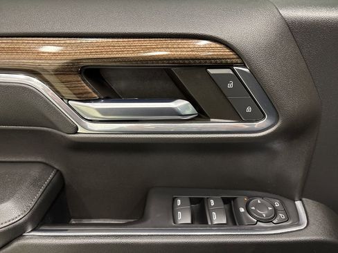 Used 2024 Chevrolet Silverado 1500 RST image 15