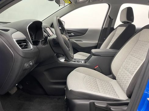 Used 2024 Chevrolet Equinox LS FWD image 15