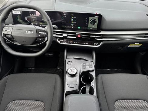 New 2026 Kia Sportage S image 13