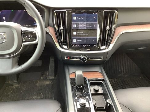 Used 2024 Volvo V60 B5 Cross Country Plus w/ Protection Package Premier image 16