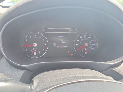 Used 2019 Kia Sorento L FWD image 15