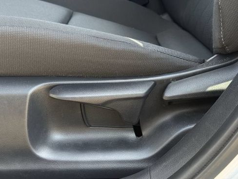 Used 2025 Toyota Corolla LE FWD image 26