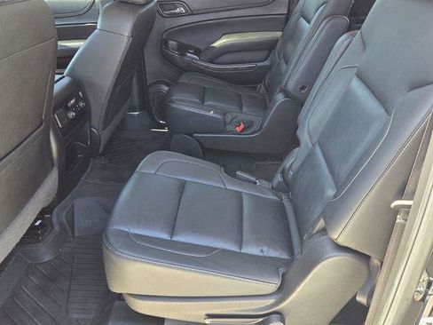 Certified 2018 Chevrolet Suburban LT w/ Luxury Package AWD/4WD image 13