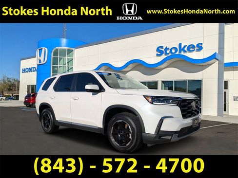 Certified 2025 Honda Pilot EX-L image 1